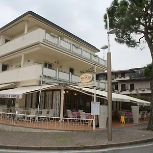 Champagne Guest house